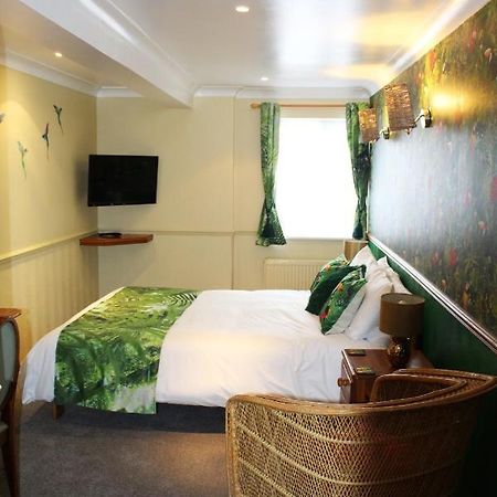 Blacksmiths Boutique B&B Robin Hood's Bay Bagian luar foto