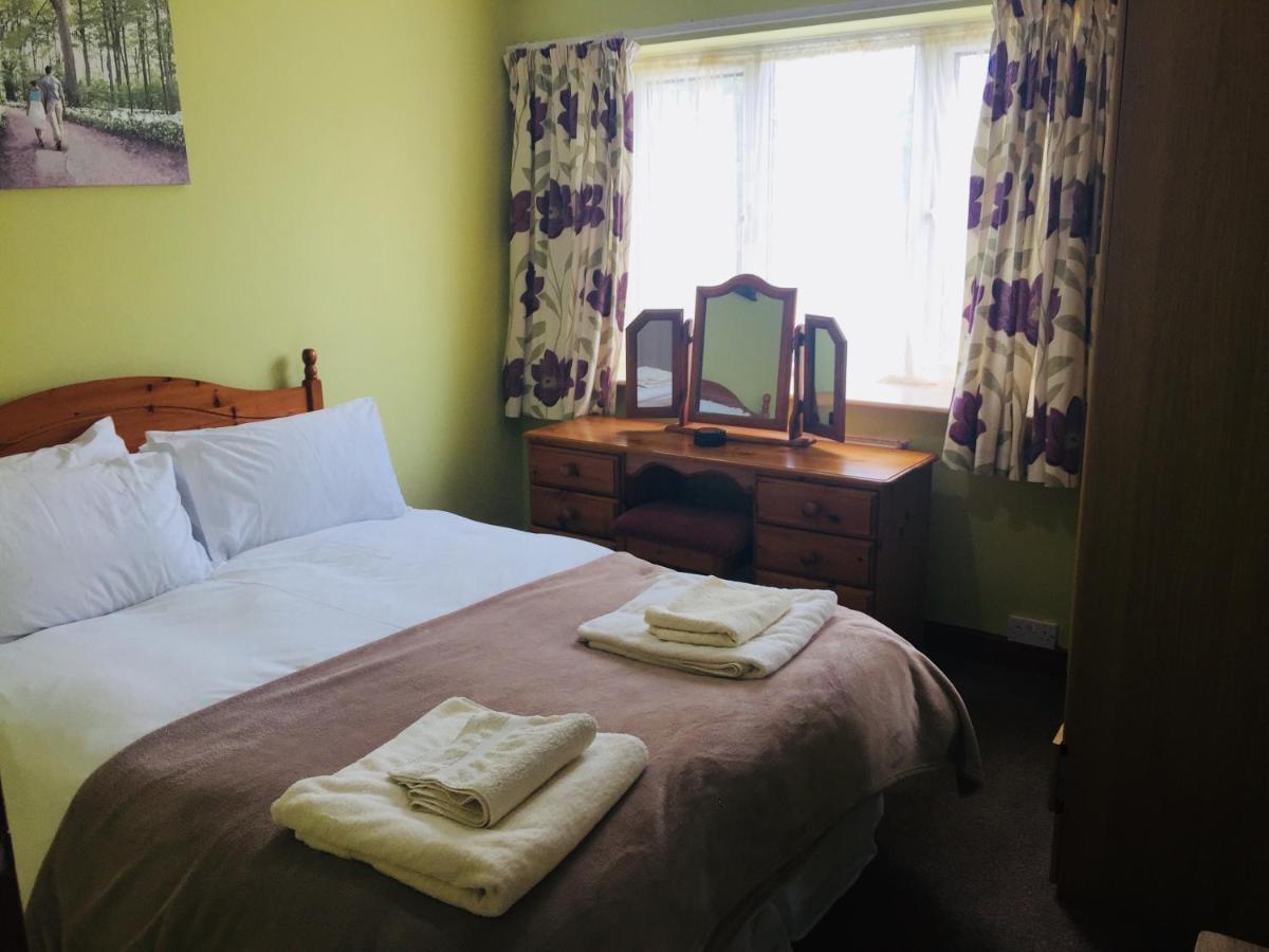 Blacksmiths Boutique B&B Robin Hood's Bay Bagian luar foto
